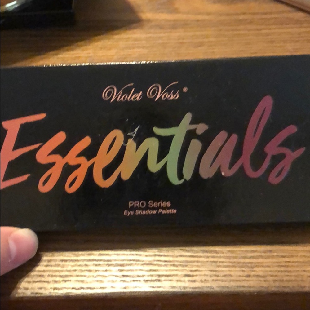 Essentials palette